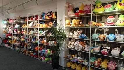 江蘇揚(yáng)州 “可愛(ài)經(jīng)濟(jì)”拓寬“賣萌”之路，玩具產(chǎn)業(yè)加速“圈粉”海外市場(chǎng)