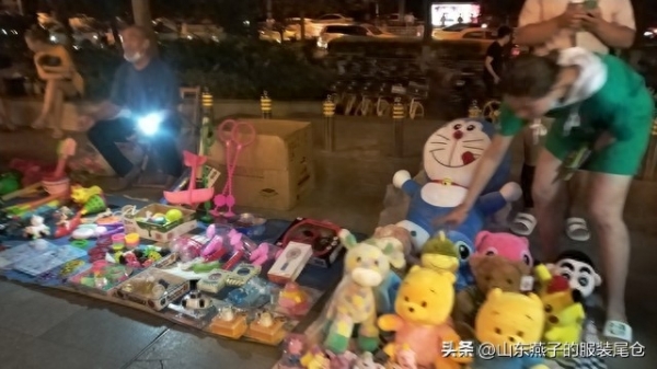 從動(dòng)漫愛(ài)好到財(cái)富密碼 揭秘利潤(rùn)驚人的游藝用品銷售生意