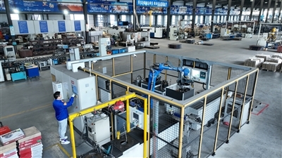 智能驅動，智造未來 黃山汽車零部件企業生產忙，機器人研發引領產業升級